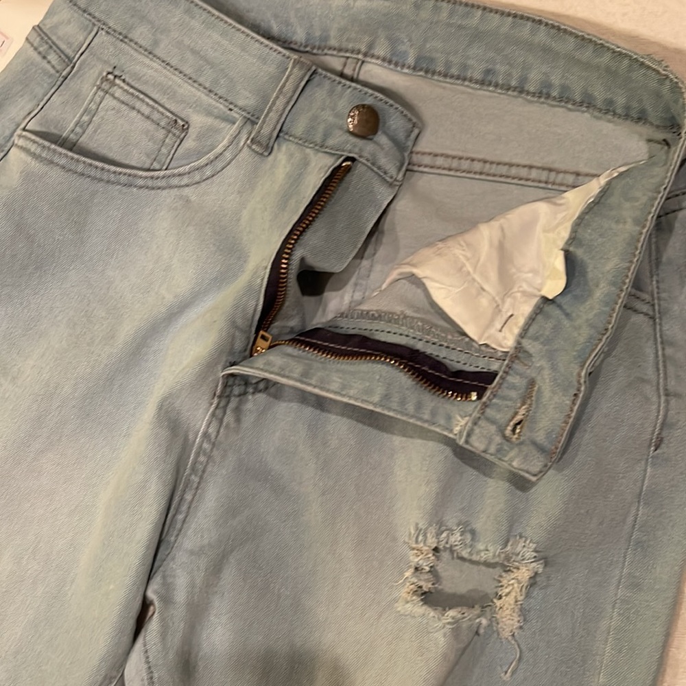 Jeans - Picture 2 of 6